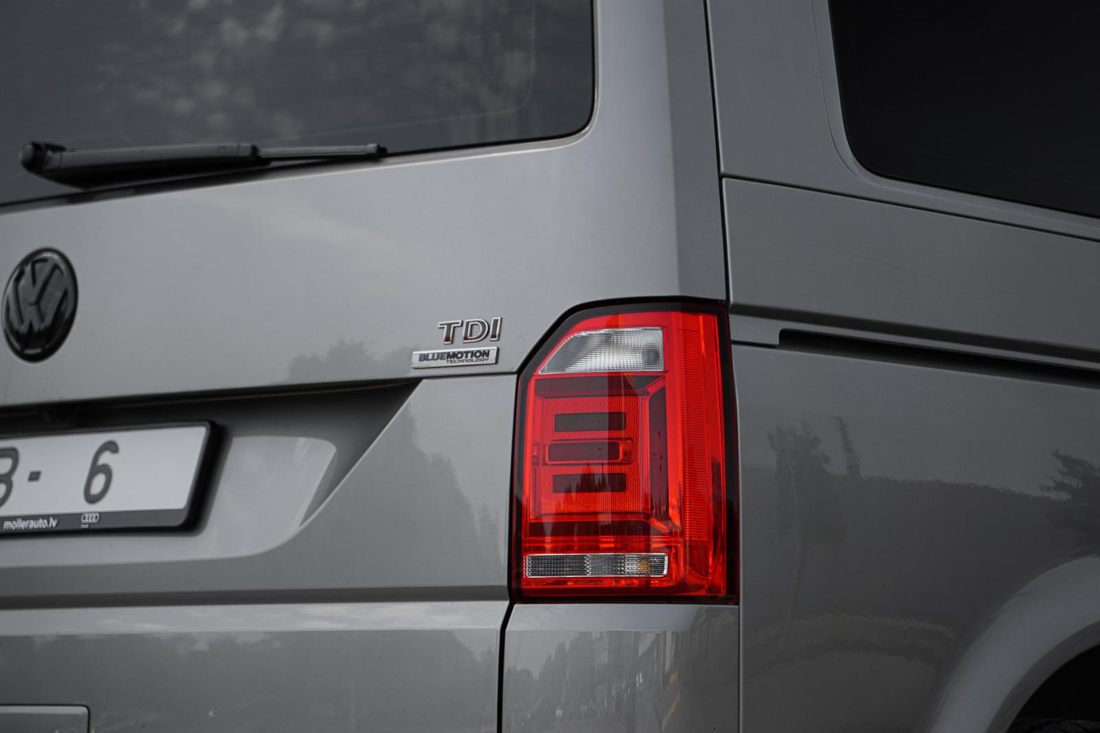 Pārdod Volkswagen Multivan - 2017 gada - Mūsu auto - rockcars.lv