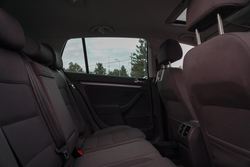 Volkswagen - Golf 5 - pic11