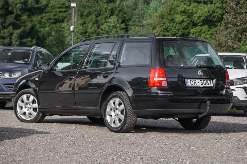 Volkswagen - Golf 4 - pic3