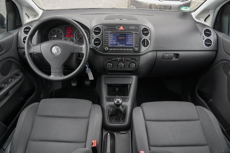 Volkswagen - Golf Plus - pic8