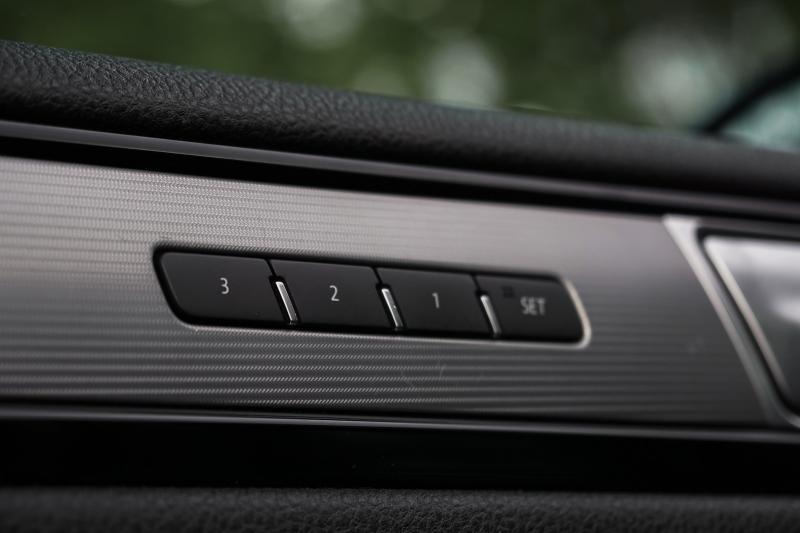Volkswagen - Touareg - pic16