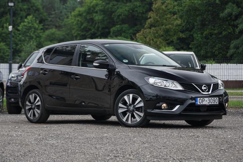 Nissan - Pulsar - pic2