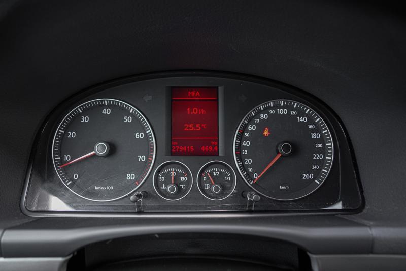 Volkswagen - Touran - pic13