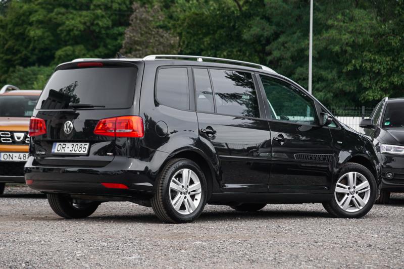 Volkswagen - Touran - pic4