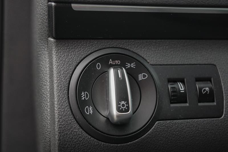 Volkswagen - Touran - pic19