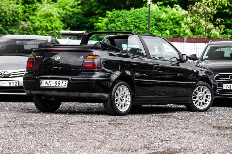 Volkswagen - Golf 4 - pic4