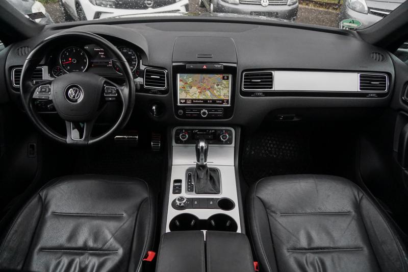 Volkswagen - Touareg - pic9