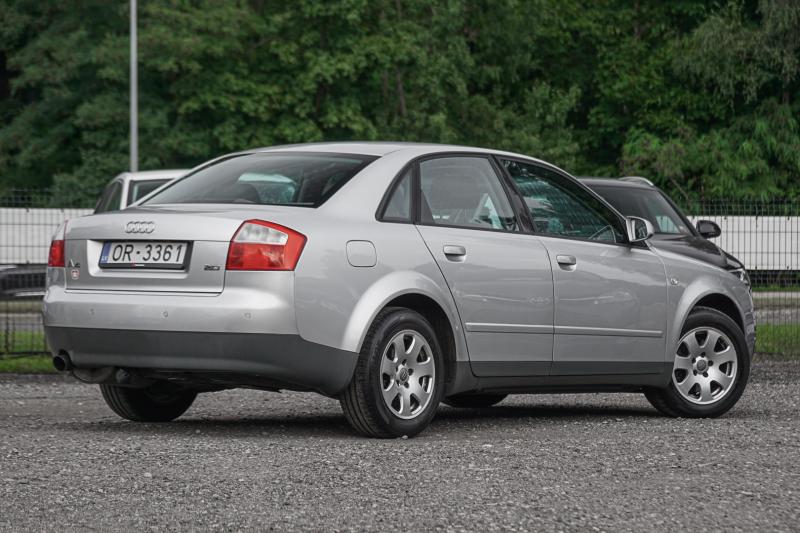 Audi - A4 - pic4