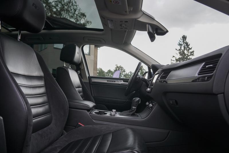 Volkswagen - Touareg - pic7