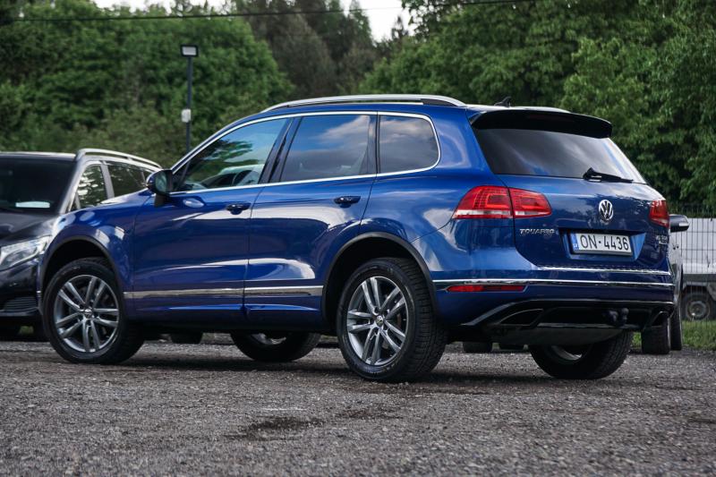 Volkswagen - Touareg - pic3
