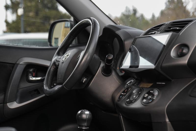 Toyota - RAV 4 - pic6