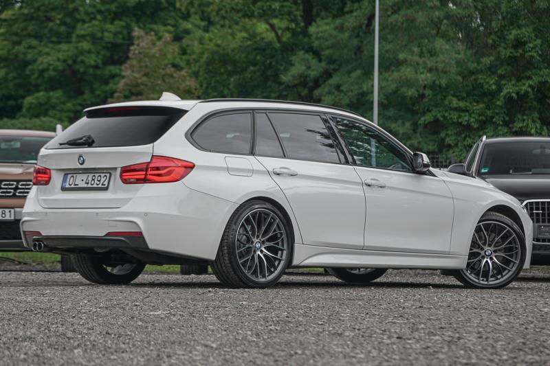 BMW - 325 - pic4