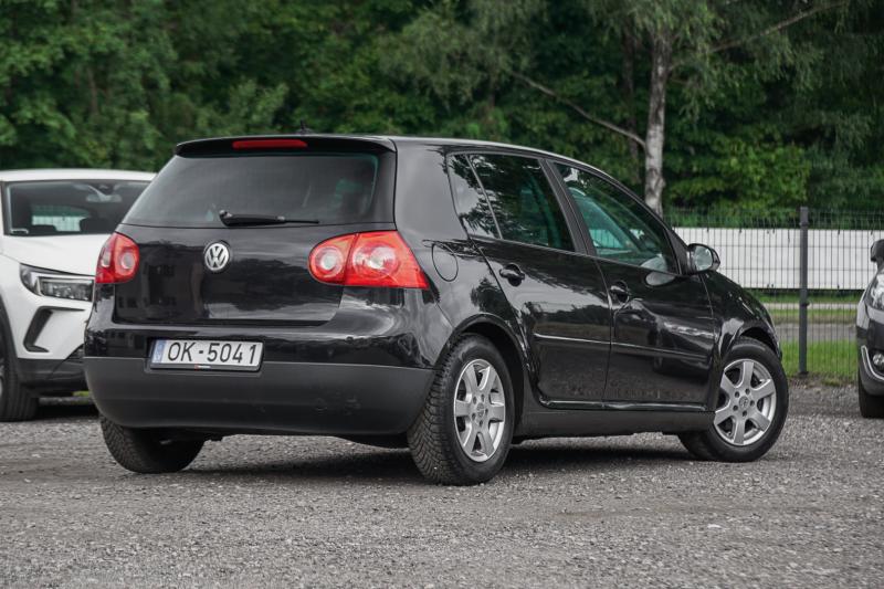 Volkswagen - Golf 5 - pic4