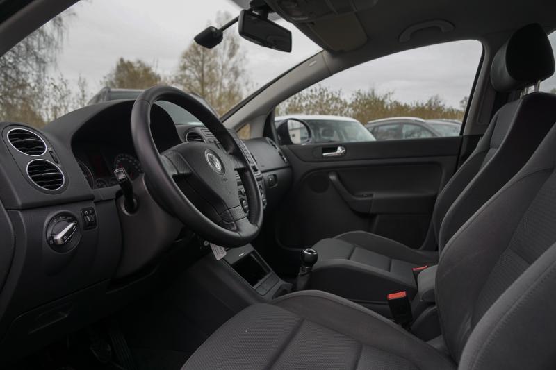 Volkswagen - Golf Plus - pic16