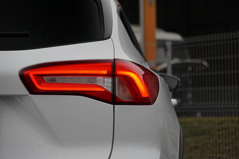 Ford - Focus - pic6