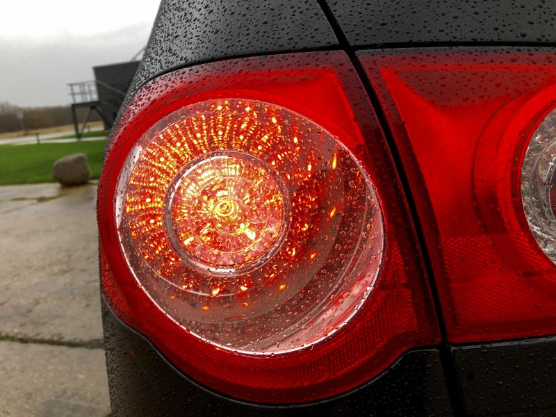 Volkswagen - Passat (B6) - pic6