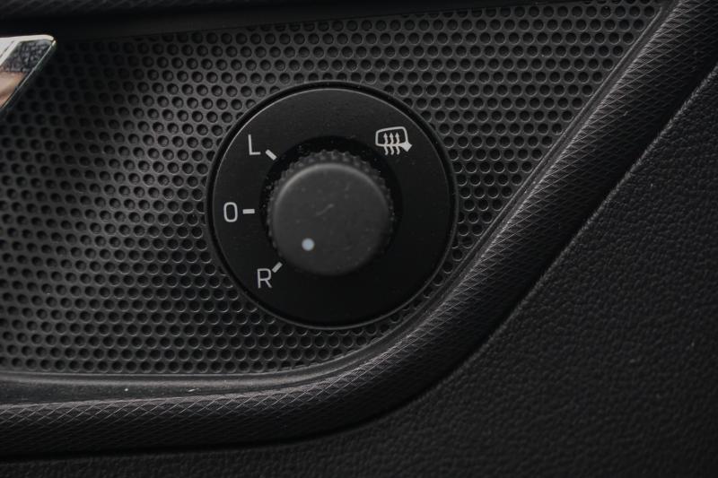 Skoda - Rapid - pic19