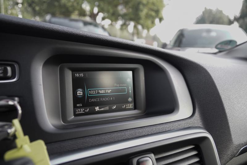 Volvo - V40 - pic13