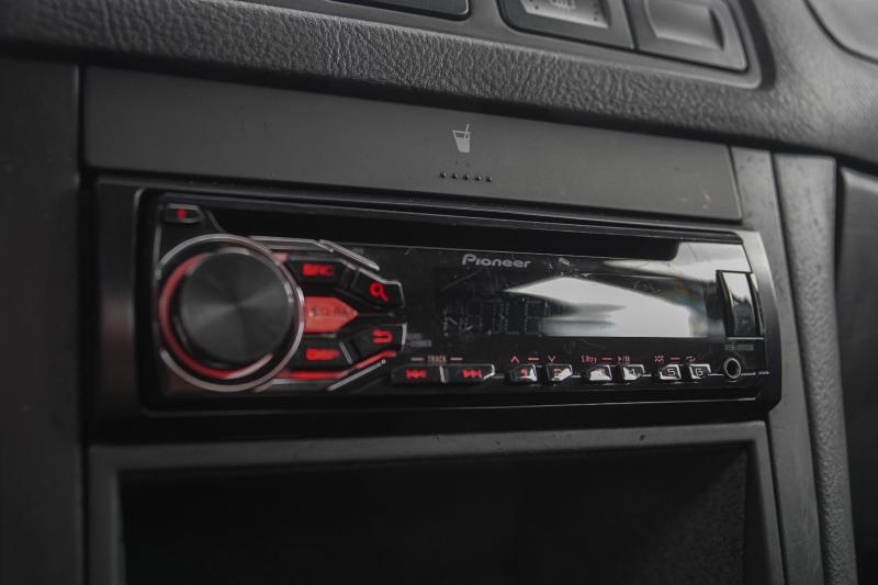 Volkswagen - Golf 4 - pic14