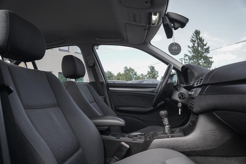 BMW - 320 - pic5