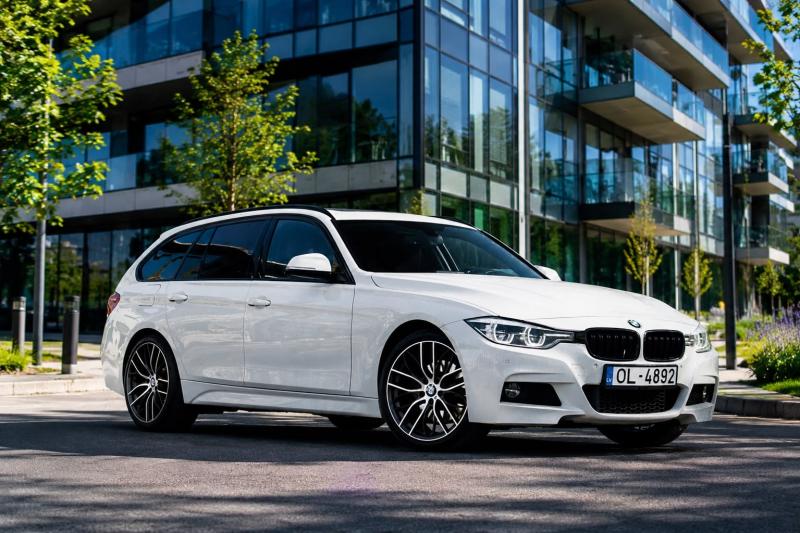 BMW - 325 - pic2