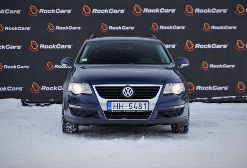 Volkswagen - Passat (B6) - pic2