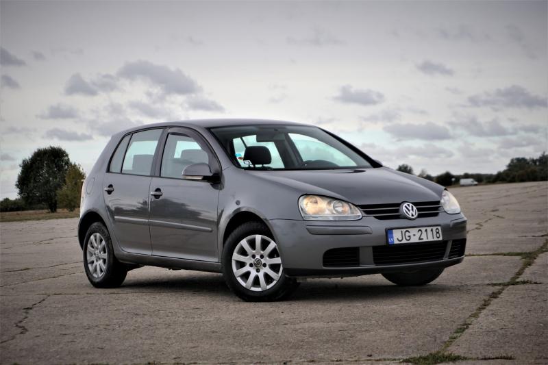 Volkswagen - Golf 5 - pic3