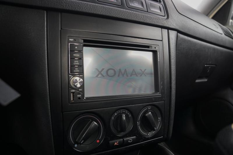 Volkswagen - Golf 4 - pic10