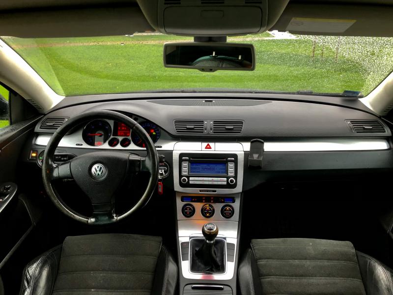 Volkswagen - Passat (B6) - pic7