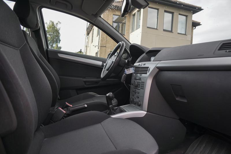 Opel - Astra - pic5