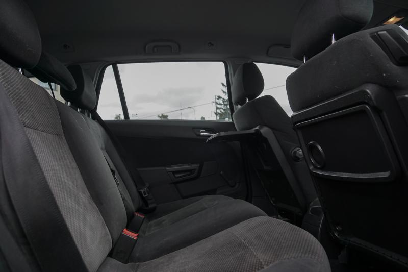 Opel - Astra - pic14
