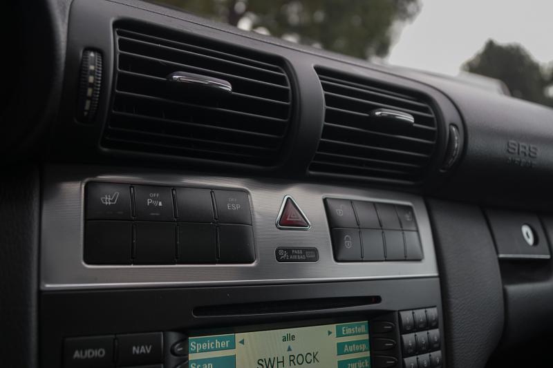 Mercedes - C220 - pic14