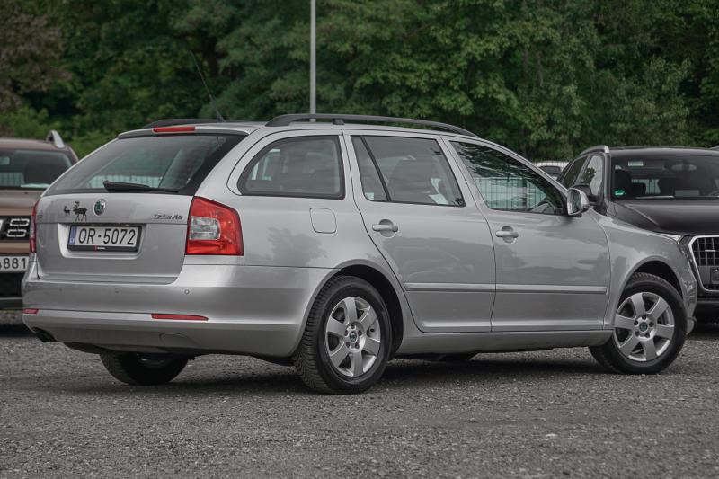 Skoda - Octavia - pic4