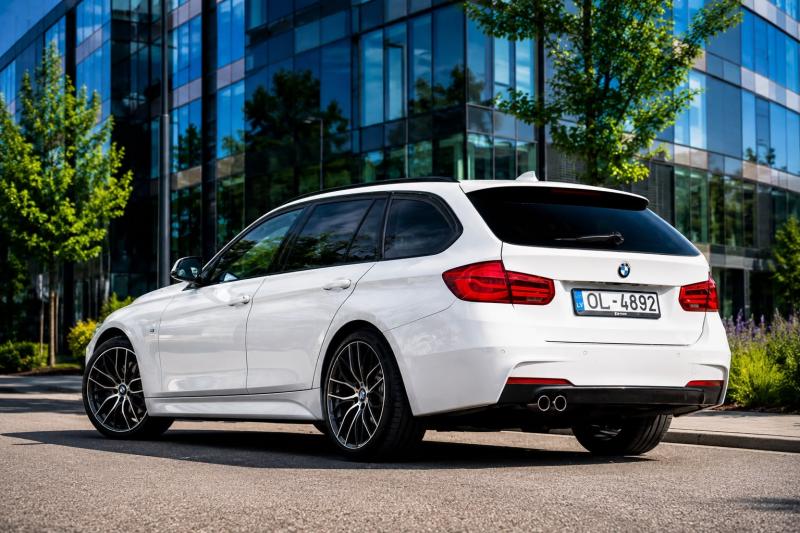 BMW - 325 - pic3