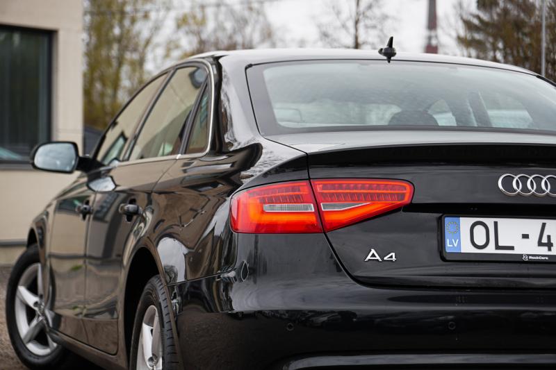 Audi - A4 - pic6