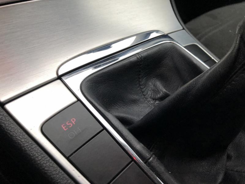 Volkswagen - Passat (B6) - pic14