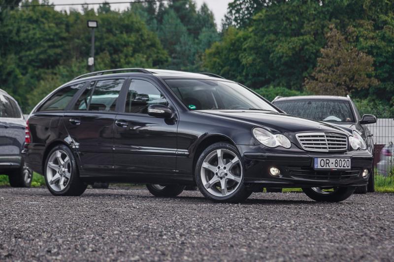 Mercedes - C180 - pic2