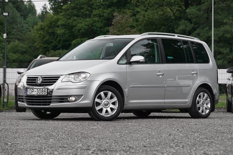 Volkswagen - Touran - pic1