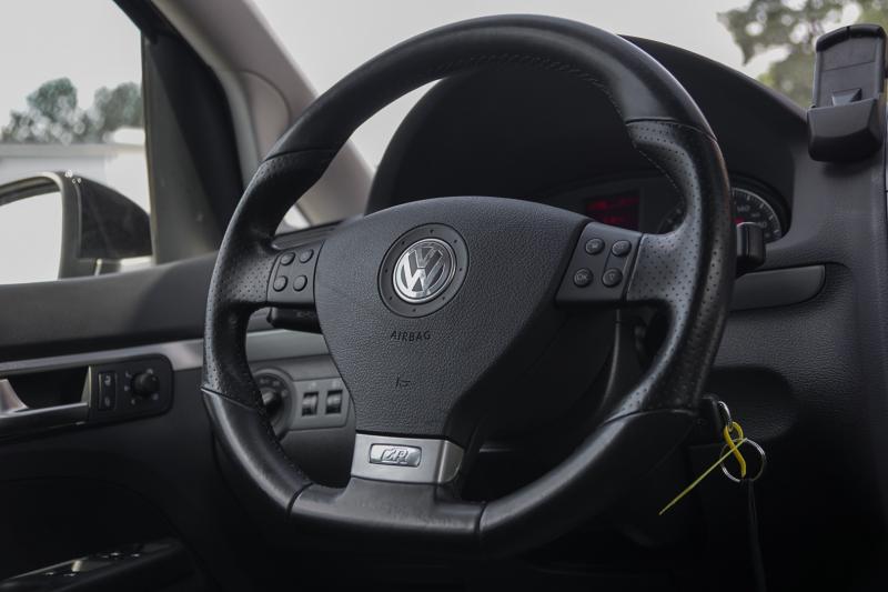 Volkswagen - Touran - pic12