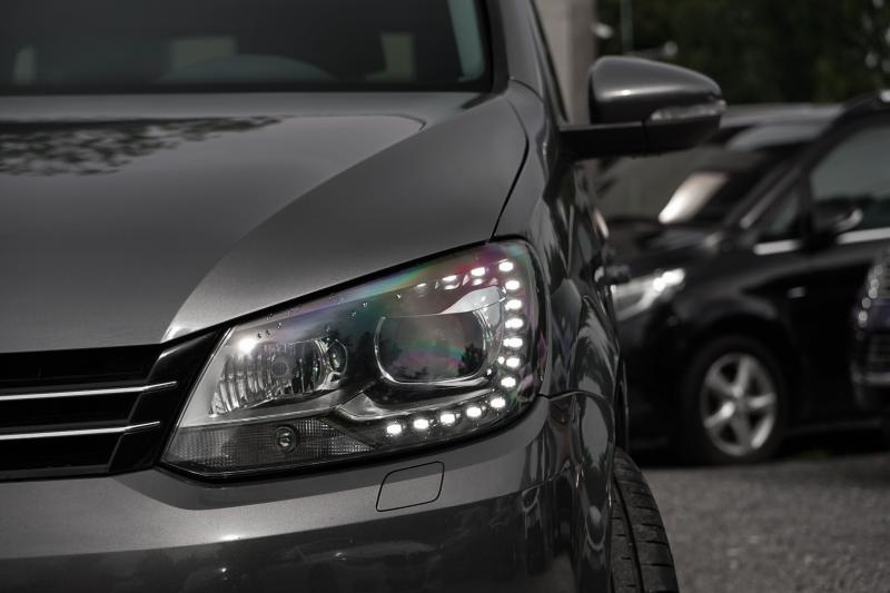 Volkswagen - Touran - pic5