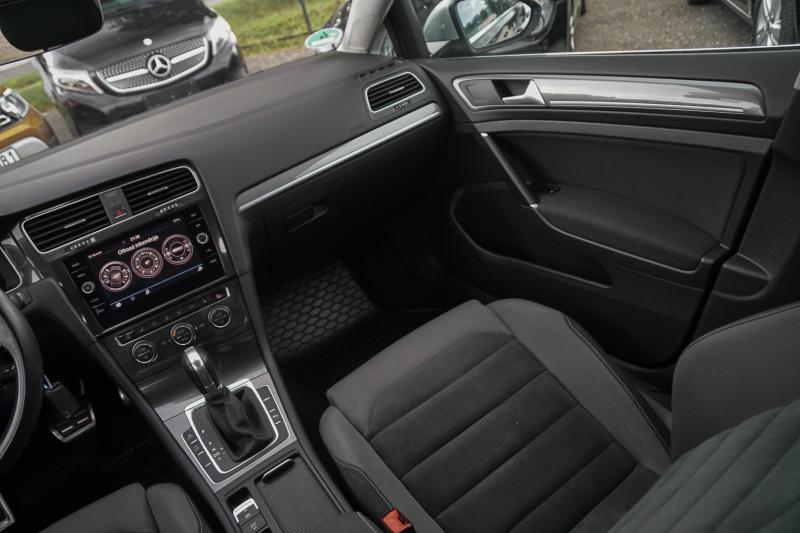 Volkswagen - Golf 7 - pic11
