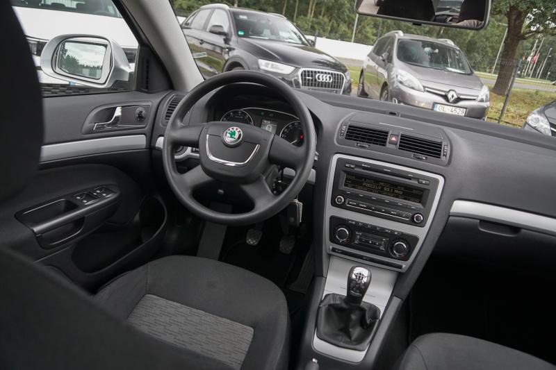 Skoda - Octavia - pic7