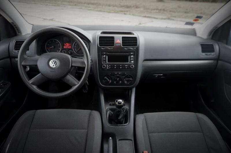 Volkswagen - Golf 5 - pic9