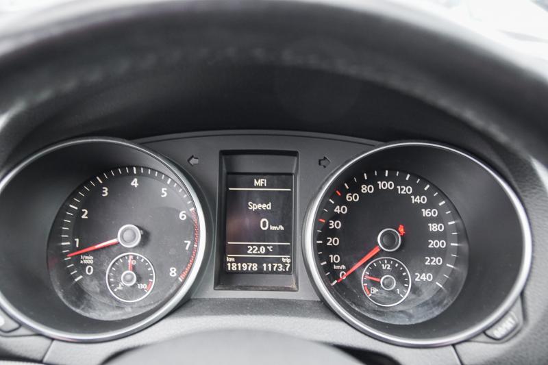 Volkswagen - Golf 6 - pic11