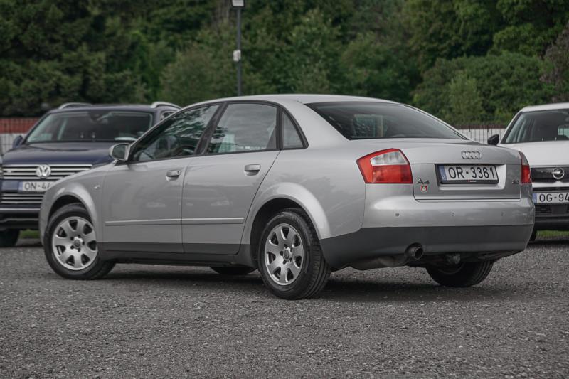 Audi - A4 - pic3